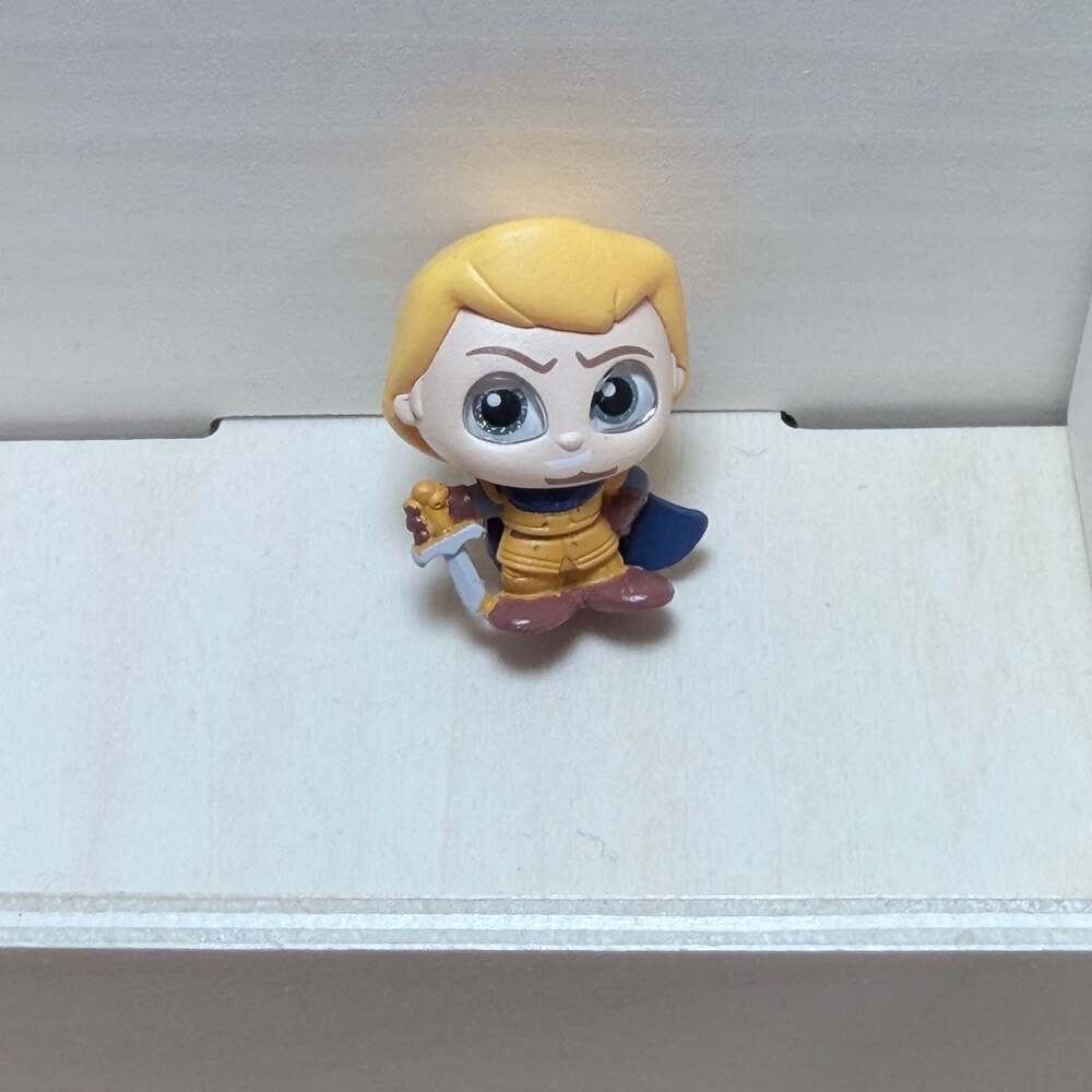 Disney Doorables Pixel Perfect Phoebus Figure